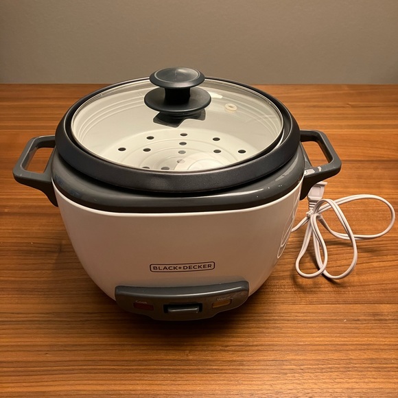Black & Decker Kitchen Black And Decker 6cup Cooked8cup Uncooked Rice Cooker And Food
